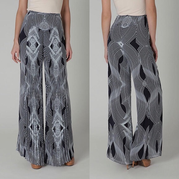 Optic Pallazo Pants - Picture 1 of 7